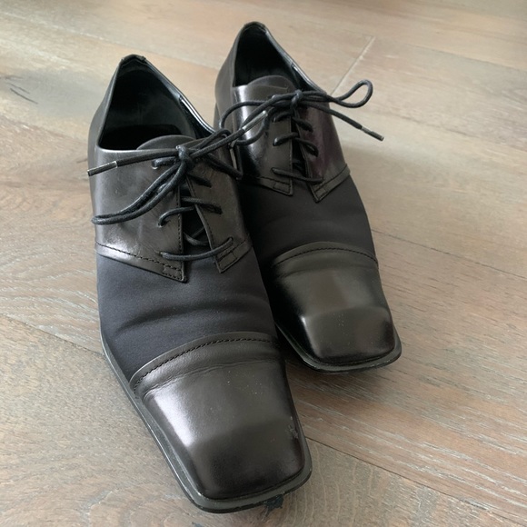 Linea Paolo Women’s satin and leather oxfords - Picture 3 of 8